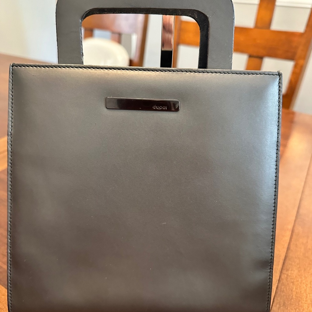 GUC Authentic Gucci Tote Metallic Black Leather